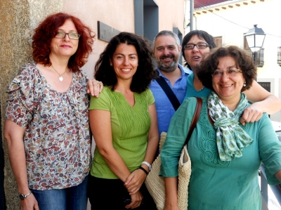 Grupo de profesores del curso. En primer término, de izq. a dcha., Mar Zarzalejos, Virginia García-Escudero y Carmen Guiral